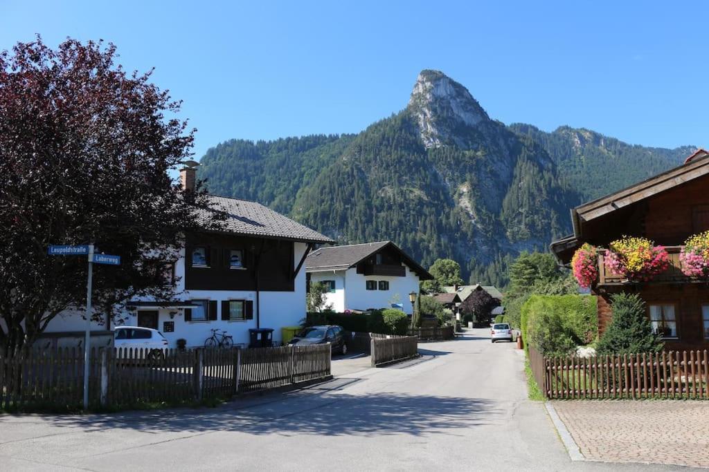 Wohnung Bergtraum Inmitten Der Ammergauer Alpen Oberammergau Exterior foto